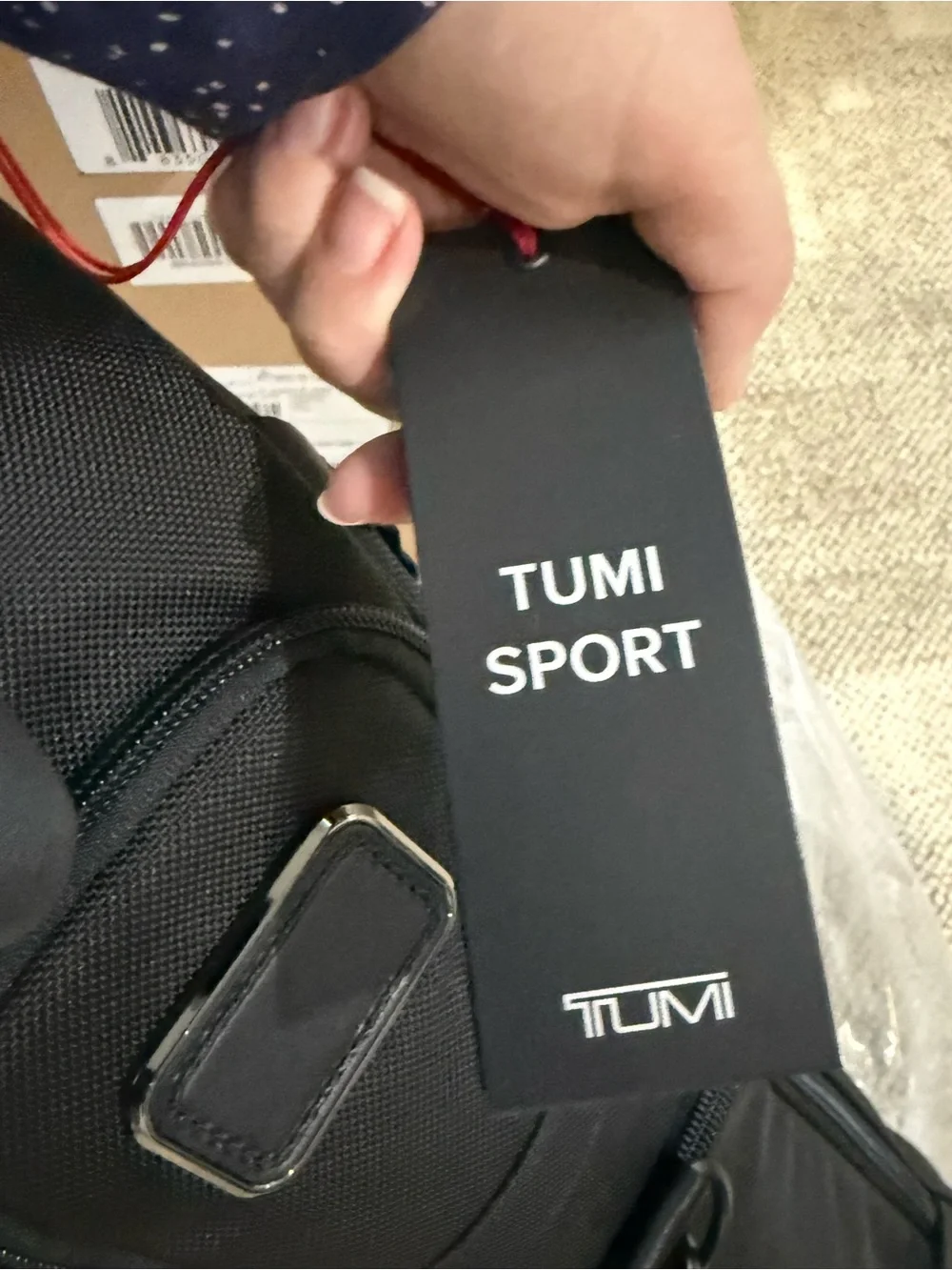 Tumi Black Slim Golf Range Carry Bag with Front Zip Pockets